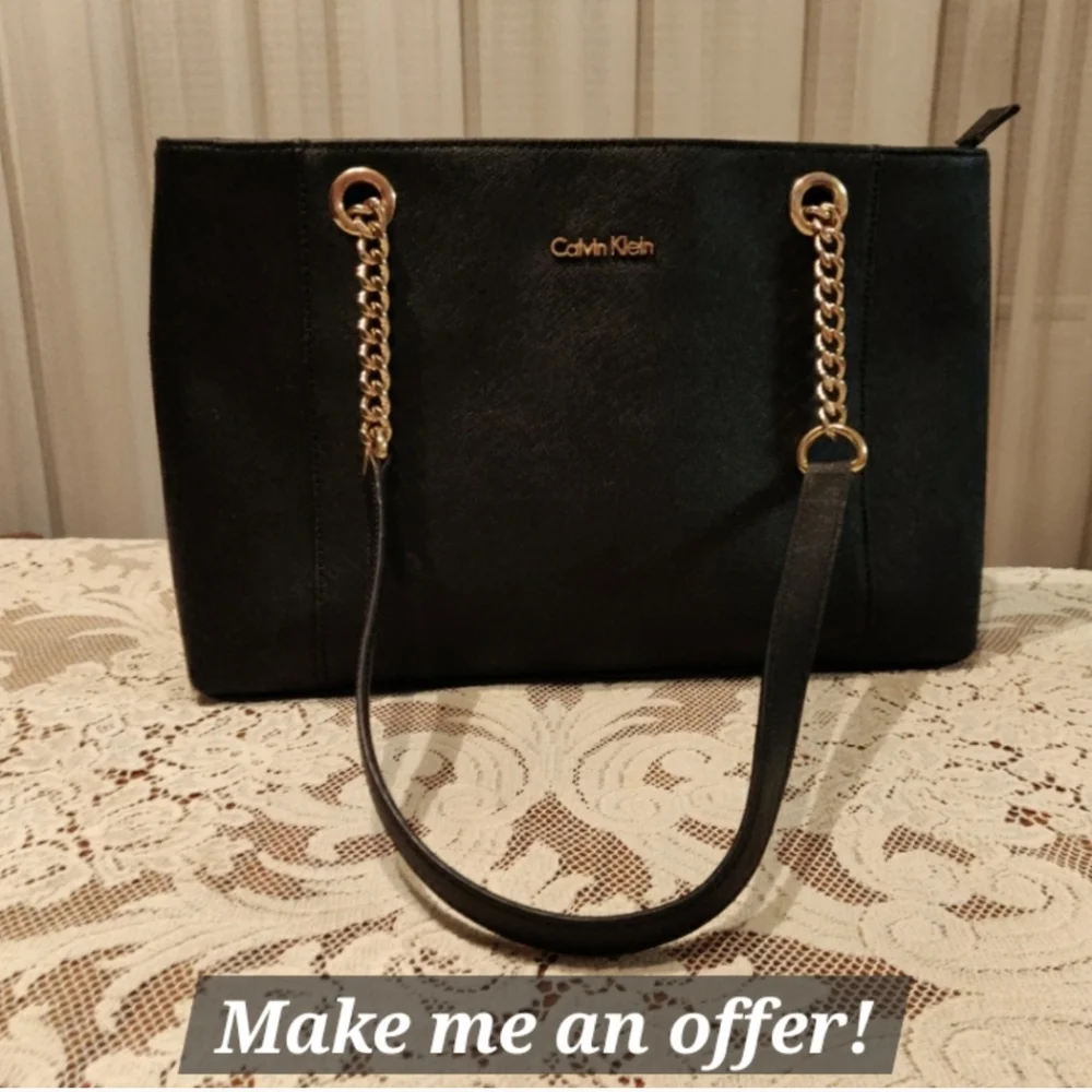 Calvin Klein Handbag - Picture 1 of 12
